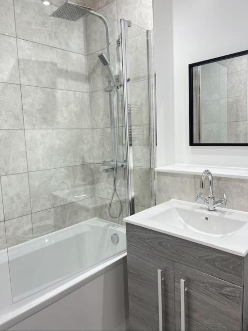 Gemstone - 1bdr Birmingham