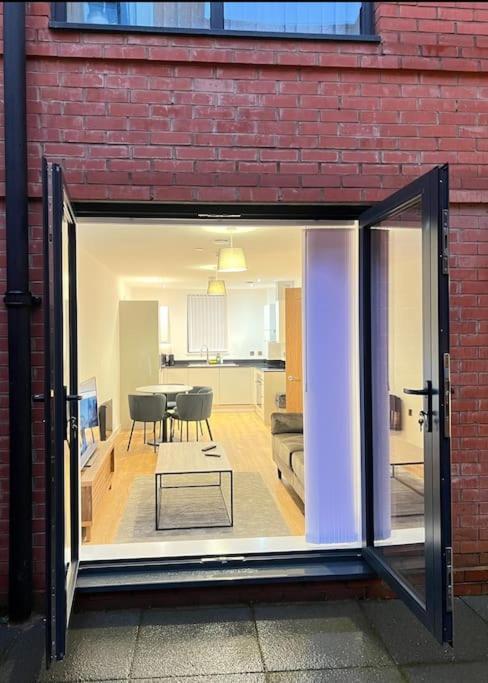 Gemstone - 1bdr Apartment *